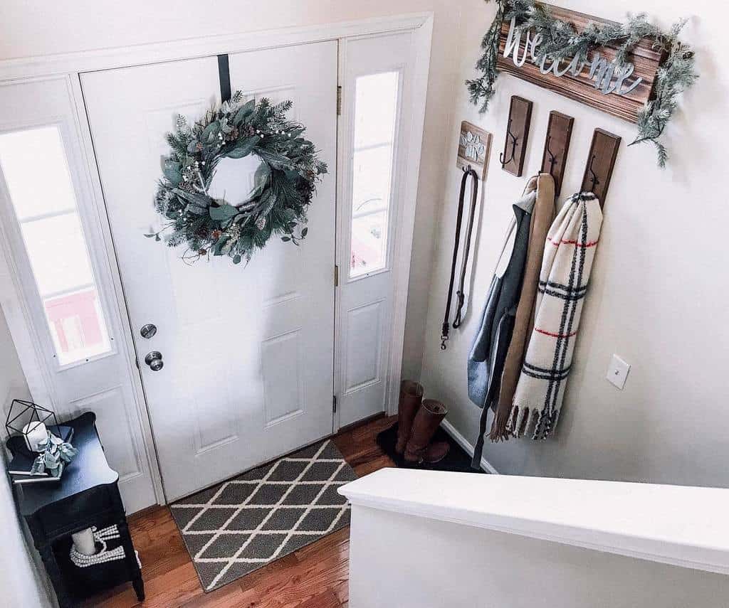 How to Make the Most Out of Your Small Entryway