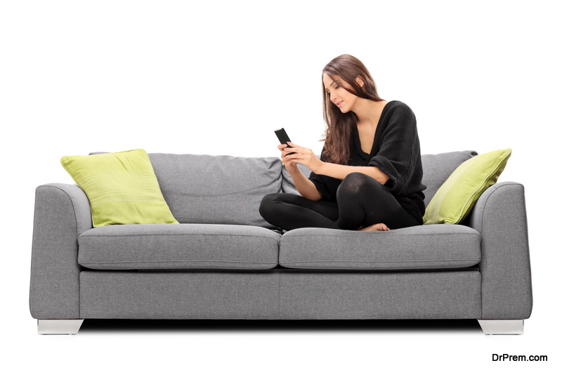 5 Ways You’re Ruining Your Sofa