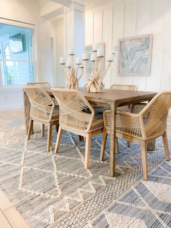 The Dos and Don’ts of Dining Room Layouts